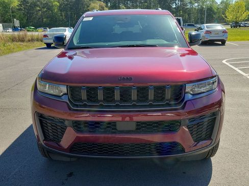 New 2026 Jeep Grand Cherokee Altitude RWD image 8