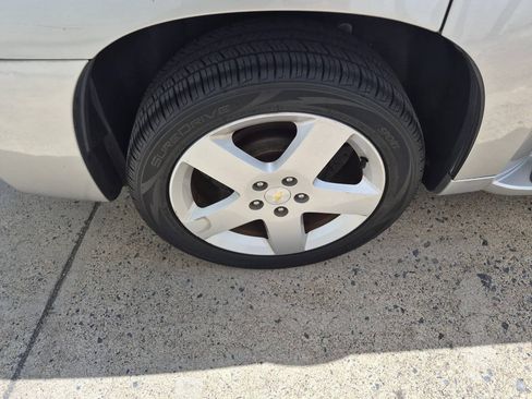 Used 2008 Chevrolet HHR LT w/ LT Preferred Equipment Group FWD image 8