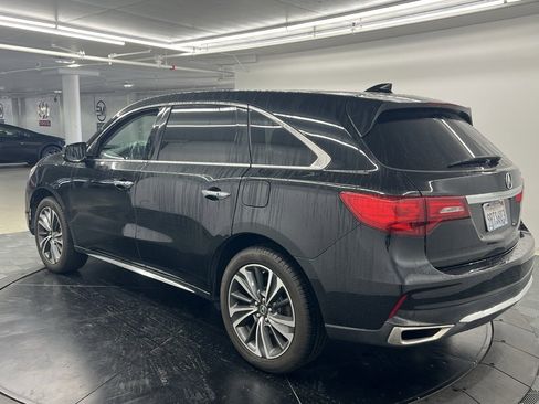 Used 2020 Acura MDX FWD w/ Technology Package image 3