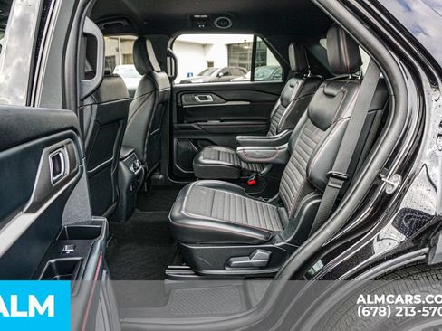 Used 2025 Ford Explorer ST-Line AWD/4WD image 20