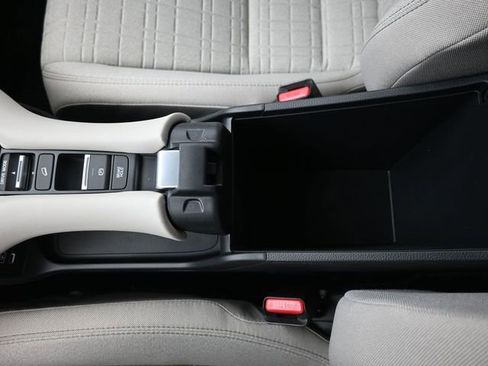 New 2026 Honda HR-V LX image 7
