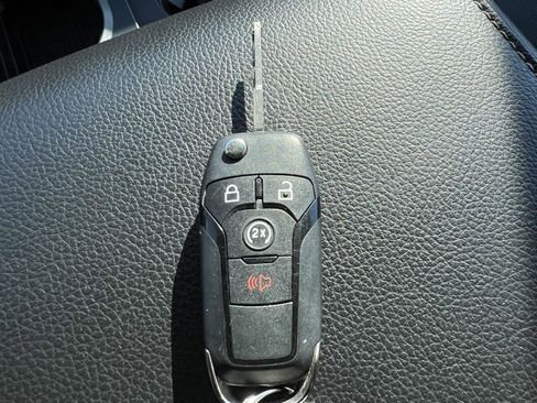 Used 2017 Ford F250 Lariat w/ Tow Technology Bundle image 42