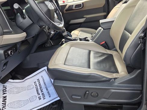 Used 2022 Ford Bronco Wildtrak AWD/4WD image 5