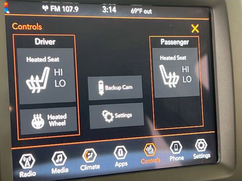 Used 2022 Jeep Cherokee Latitude image 19