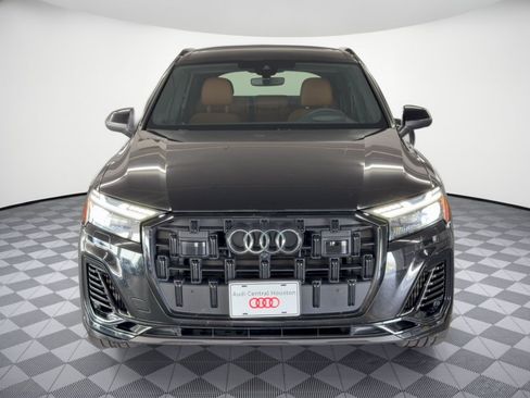 Certified 2025 Audi Q7 3.0T Prestige w/ Prestige Package AWD/4WD image 6