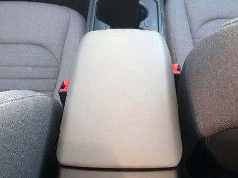 Used 2025 Kia K4 EX image 41