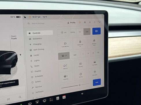 Used 2024 Tesla Model Y Long Range AWD/4WD image 11