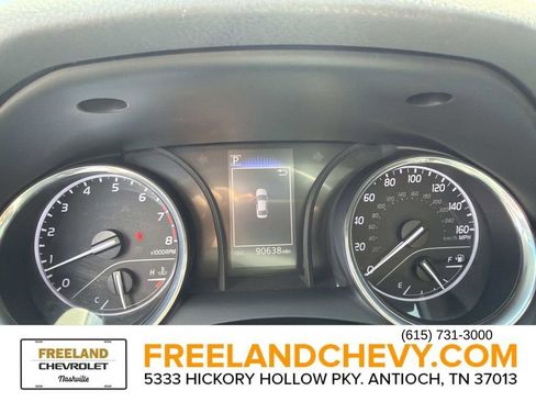 Used 2020 Toyota Camry SE image 31