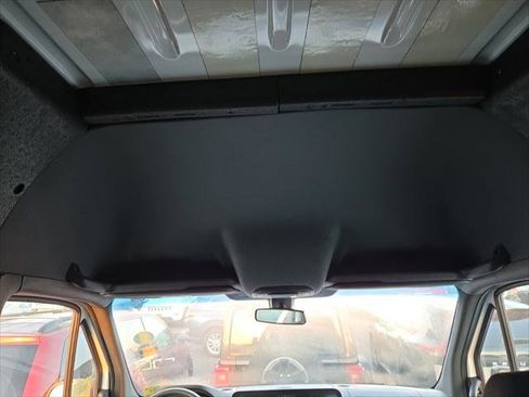 Used 2023 Mercedes-Benz Sprinter 2500 image 17