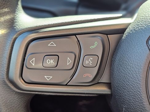 New 2026 Jeep Gladiator Sport image 18