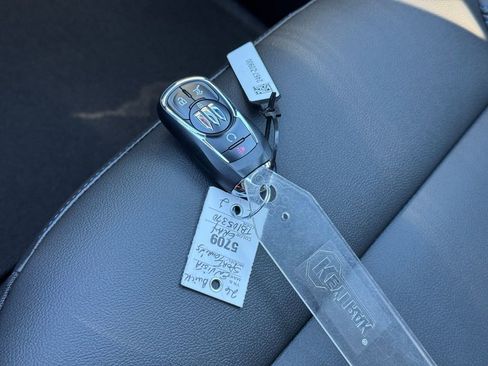 New 2026 Buick Envista Sport Touring w/ Convenience I Package image 33