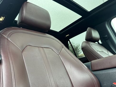 Used 2024 Ford Expedition Max Limited image 20