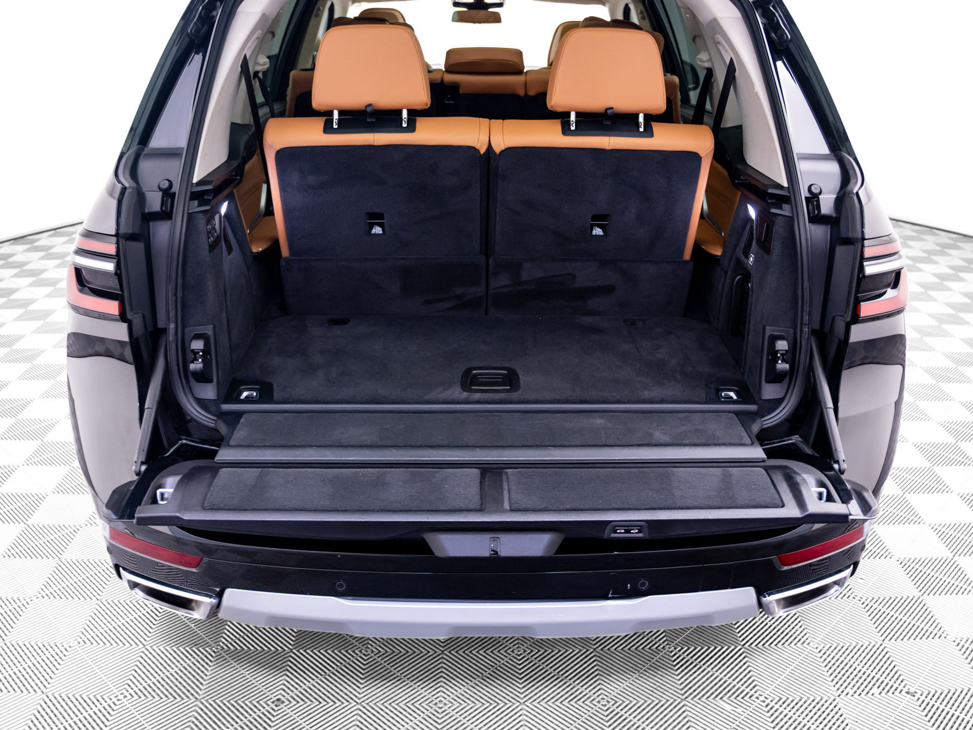 Used 2025 BMW X7 xDrive40i AWD/4WD image 34