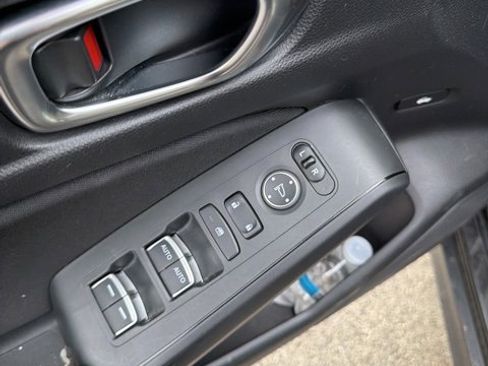 Used 2022 Honda Civic EX image 11