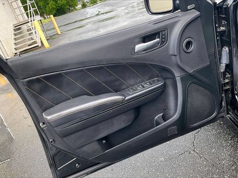 Certified 2018 Dodge Charger R/T RWD image 27