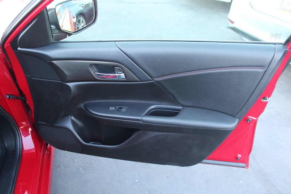Used 2017 Honda Accord Sport Special Edition image 19