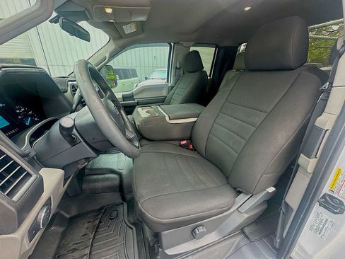Used 2022 Ford F250 XL w/ Power Equipment Group RWD image 13