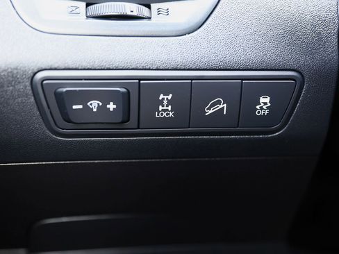 Used 2015 Hyundai Tucson SE AWD/4WD image 32