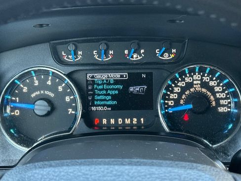 Used 2014 Ford F150 XLT w/ XLT Chrome Package RWD image 22