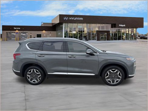 Used 2022 Hyundai Santa Fe Limited w/ Cargo Package FWD image 7