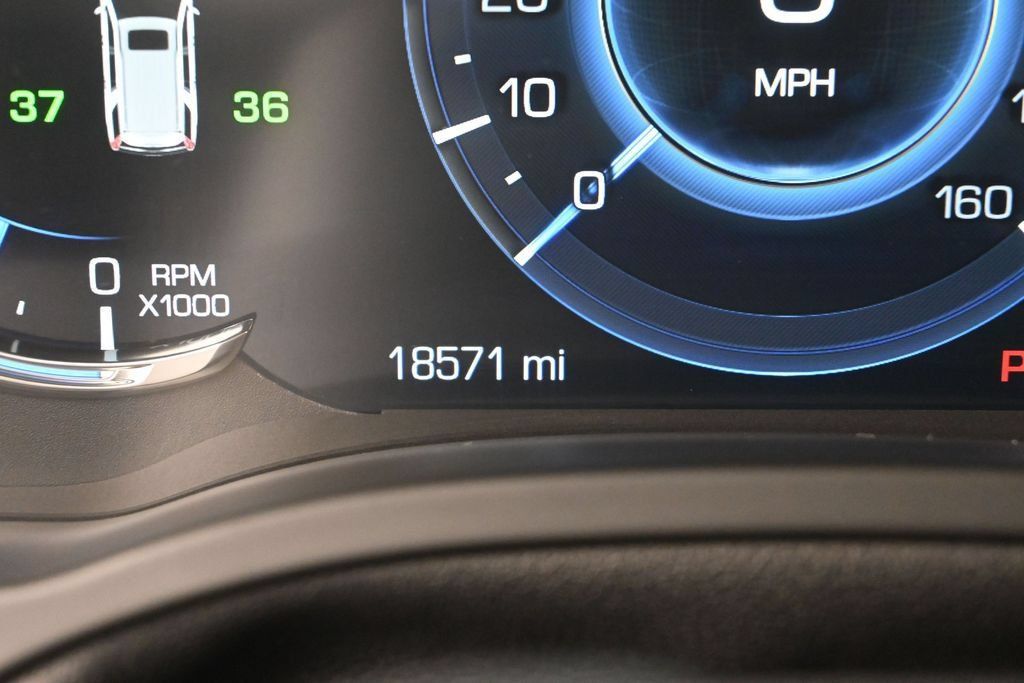 Used 2020 Cadillac Escalade 2WD image 10