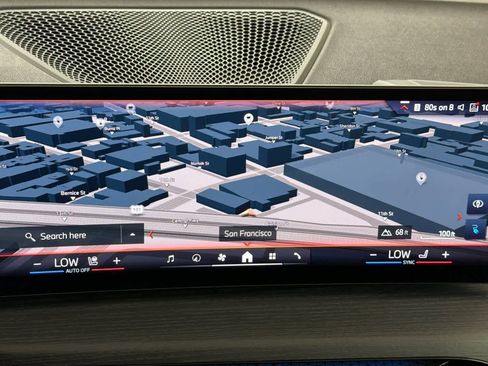 Used 2025 BMW i4 xDrive40i w/ Premium Package image 18