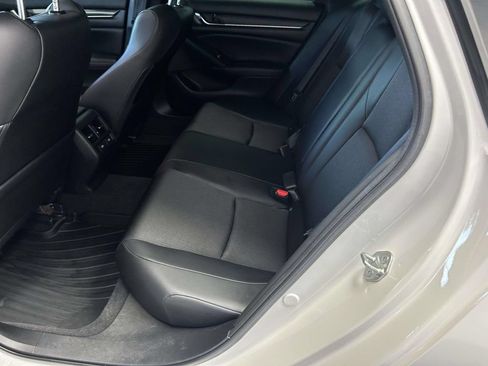 Used 2022 Honda Accord Sport image 15
