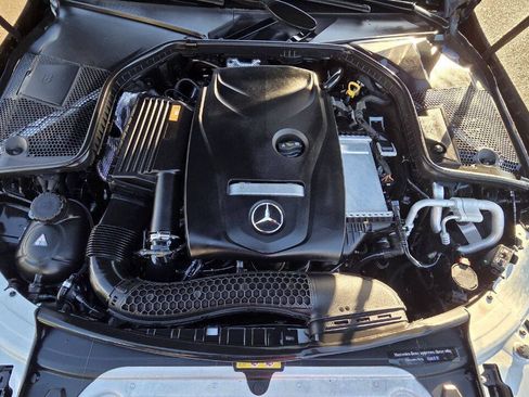 Used 2017 Mercedes-Benz C 300 4MATIC Sedan image 11