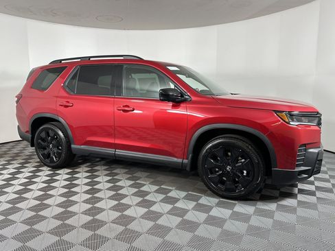 New 2026 Honda Pilot Black Edition image 5