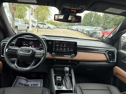 Used 2026 GMC Canyon AT4 w/ Technology Plus Package image 11