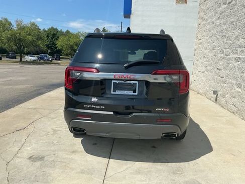 Used 2023 GMC Acadia AT4 w/ Technology Package AWD/4WD image 10