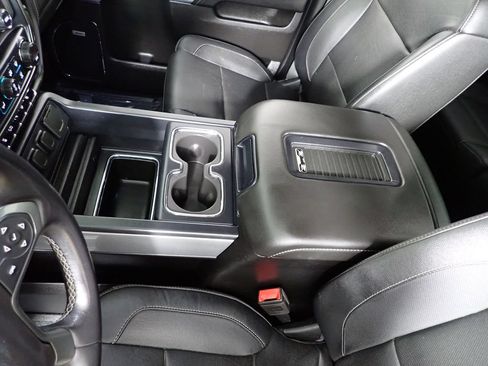 Used 2019 Chevrolet Silverado 2500 LTZ w/ Duramax Plus Package AWD/4WD image 32