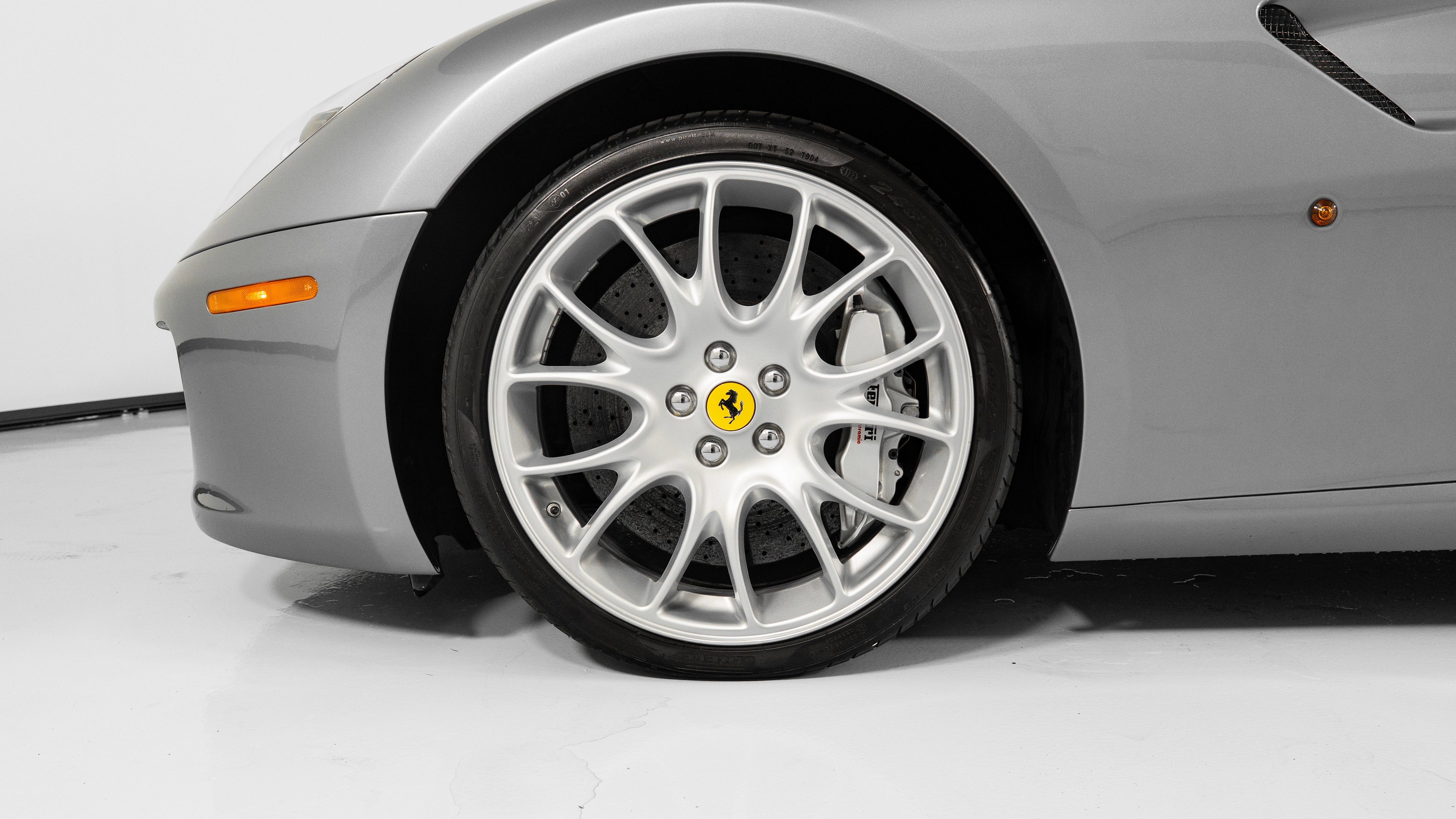 Used 2008 Ferrari 599 GTB Fiorano RWD image 9