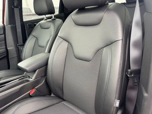 New 2026 Jeep Compass Latitude w/ Sun and Sound Group image 22