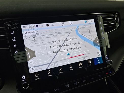 New 2026 Jeep Grand Wagoneer L Limited w/ Rear Seat Video Group I image 27