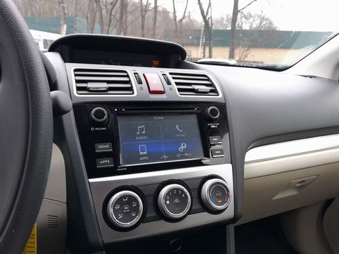 Used 2015 Subaru Crosstrek 2.0i Premium w/ Moonroof Package image 23