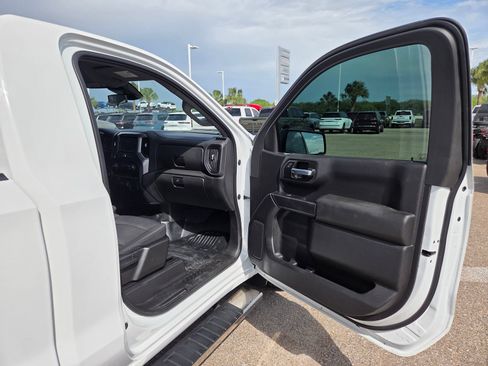 Used 2022 Chevrolet Silverado 1500 W/T RWD image 18