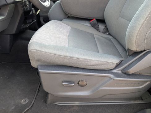 Used 2025 Ford F250 XLT image 7