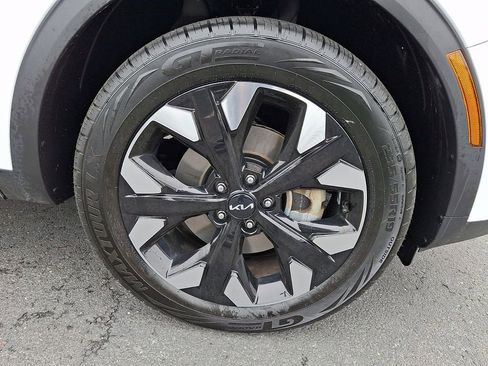 Certified 2023 Kia Sportage X-Line w/ X-Line Premium Package image 8