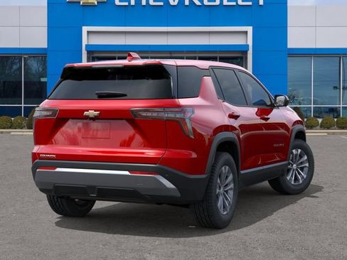 New 2026 Chevrolet Equinox LT w/ Safety and Technology Package FWD image 4