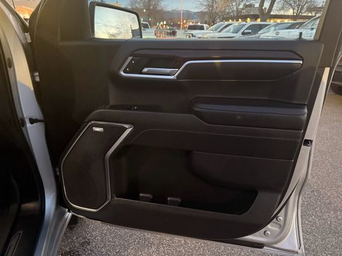 Used 2022 GMC Sierra 1500 SLT w/ SLT Premium Plus Package image 24