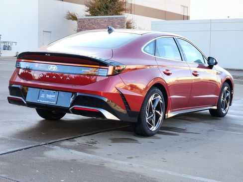 New 2026 Hyundai Sonata SEL FWD image 4