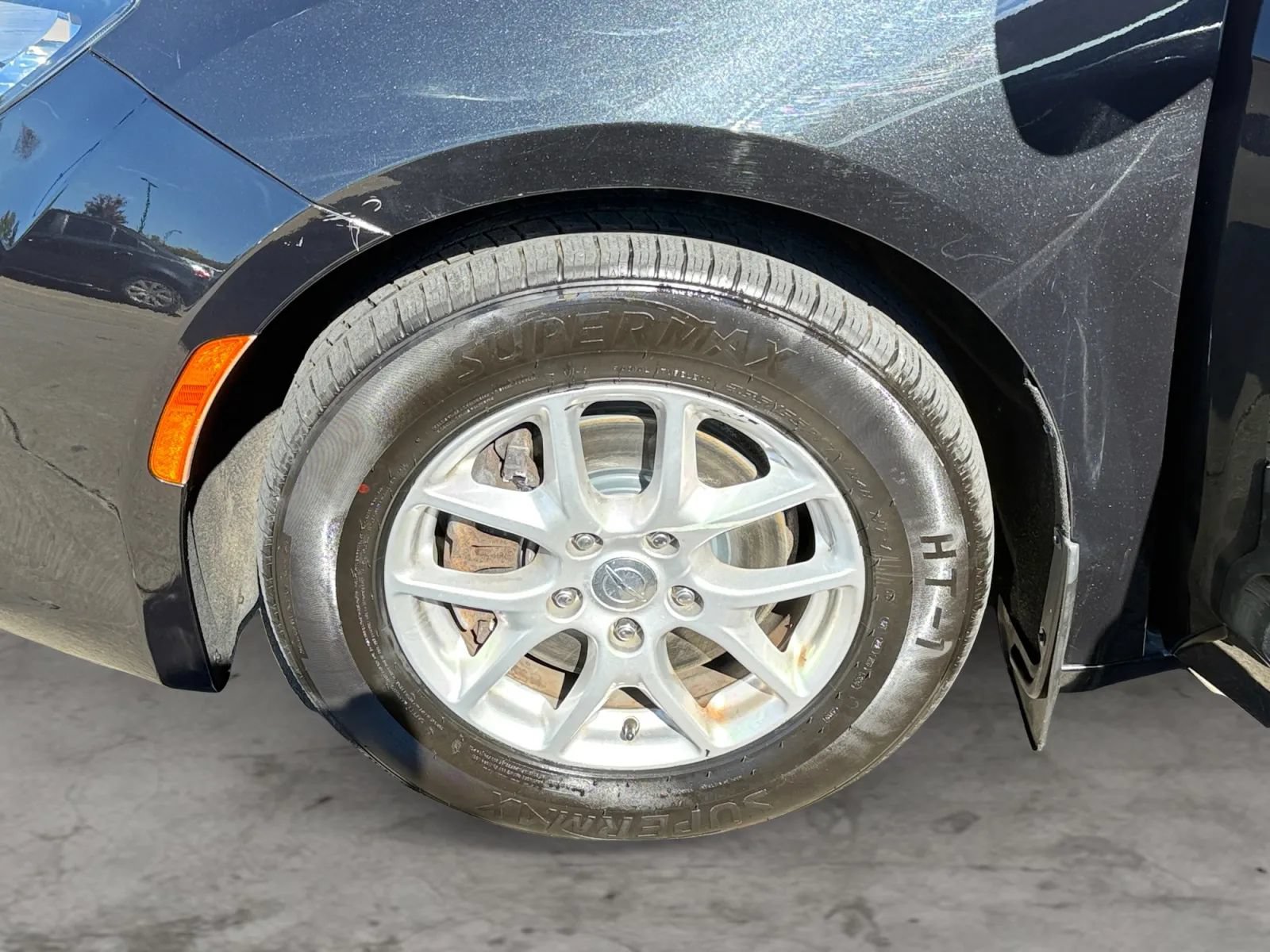 Used 2017 Chrysler Pacifica Touring FWD image 42