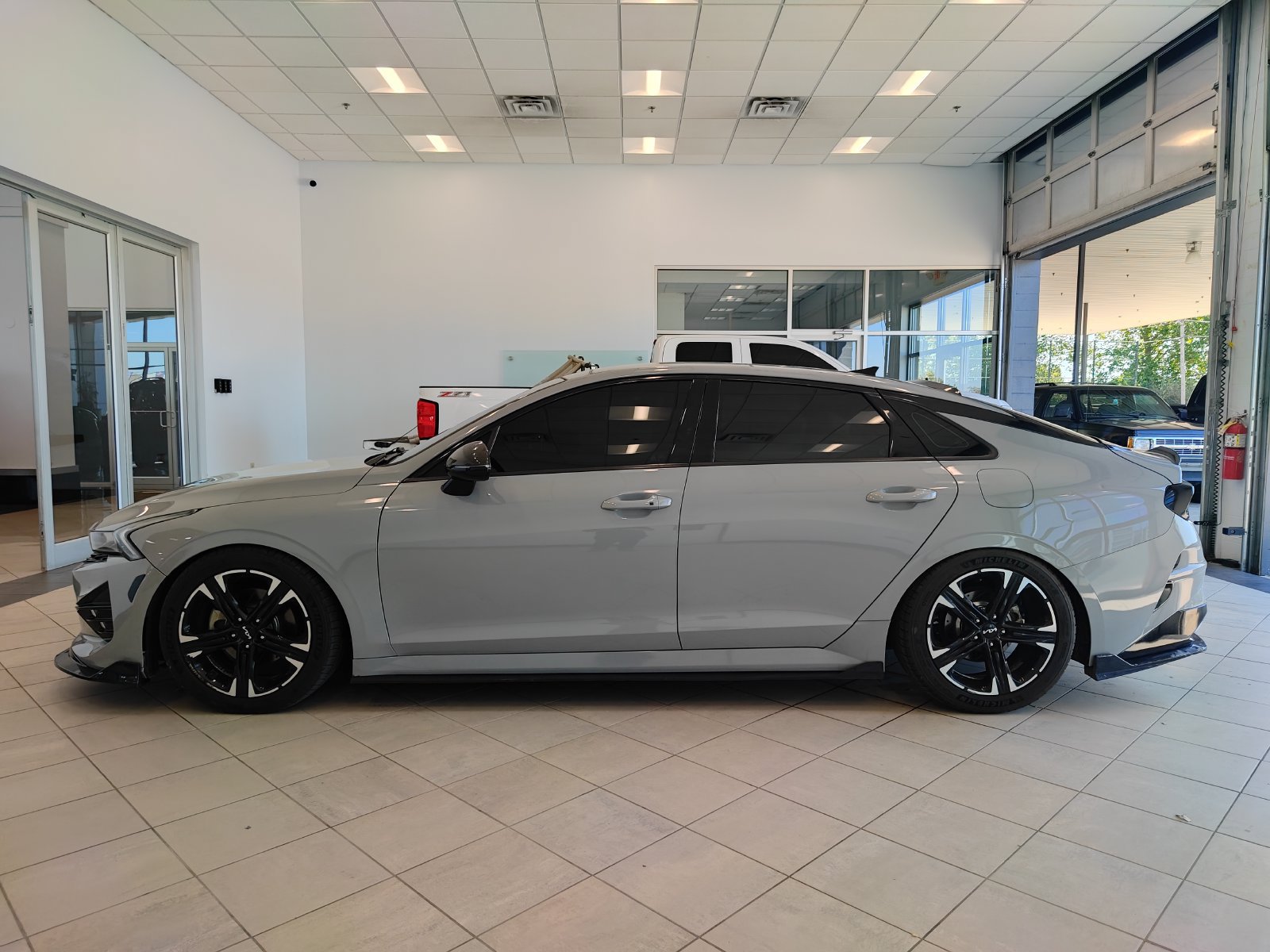 Used 2023 Kia K5 GT-Line AWD/4WD image 3