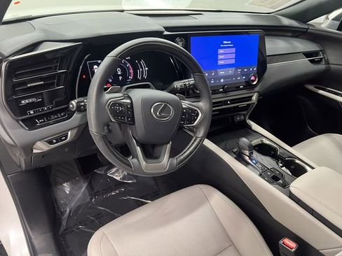 Certified 2024 Lexus RX 350 Premium w/ Convenience Package FWD image 16