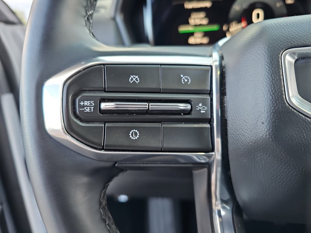 Used 2026 GMC Terrain Elevation w/ Elevation Premium Package FWD image 11