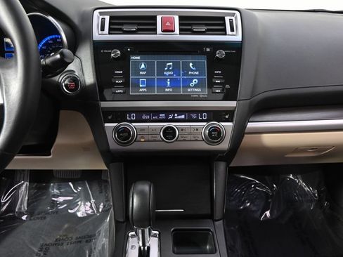 Used 2015 Subaru Legacy 2.5i Limited AWD/4WD image 27