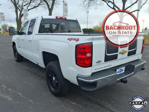 Used 2018 Chevrolet Silverado 1500 LT w/ Trailering Package image 5