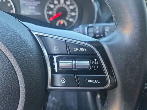 Used 2023 Kia Seltos S w/ Navigation Package FWD image 21