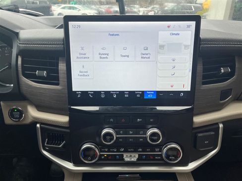 Used 2024 Ford Expedition Max Limited image 24